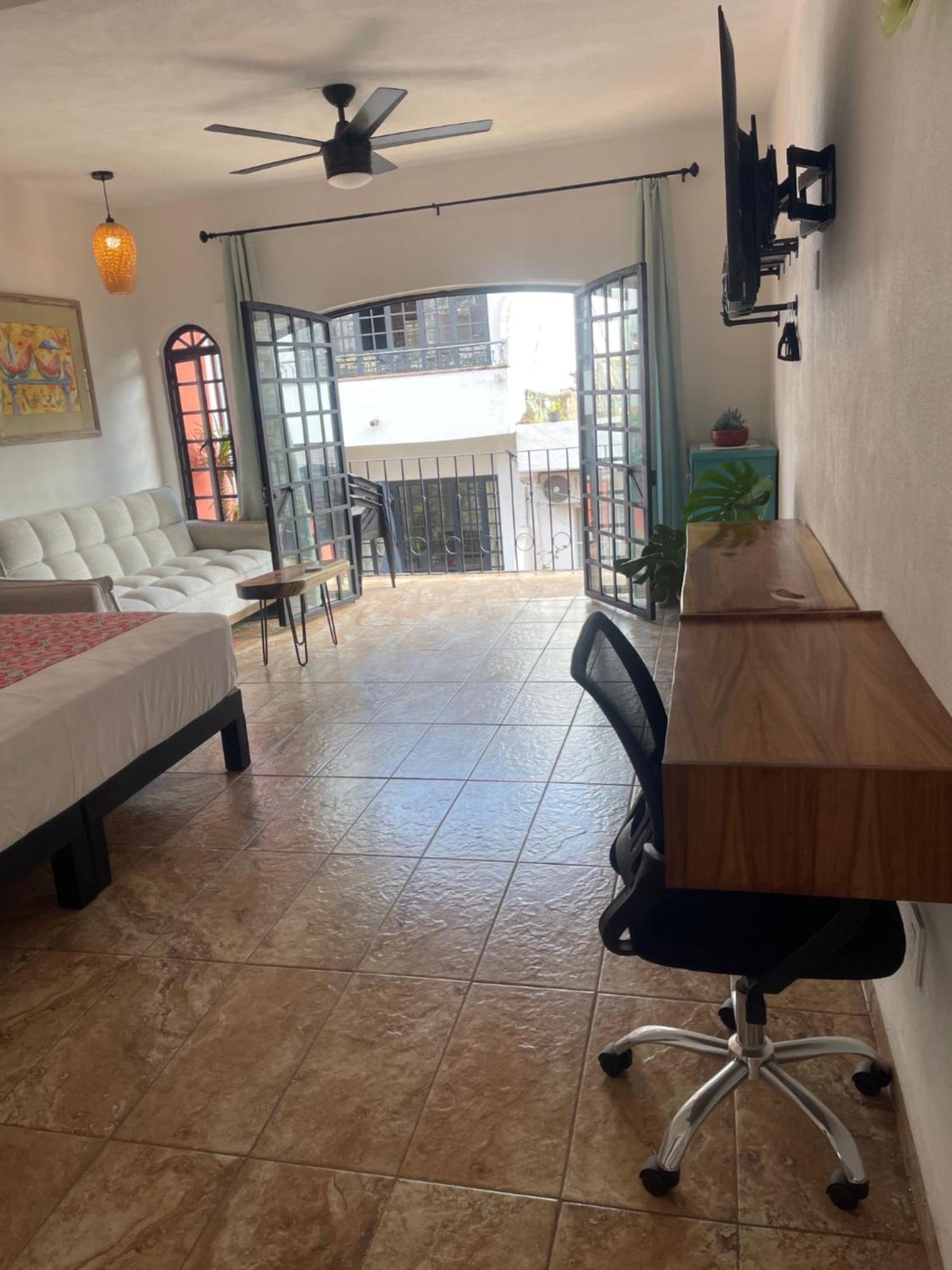 Spanish Moon Pv Puerto Vallarta Exterior photo